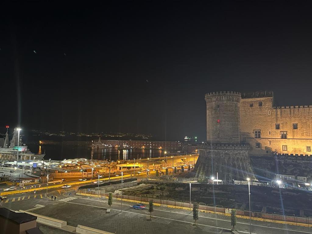 La Dimora Al Castello Central Flat Naples - My Place Экстерьер фото