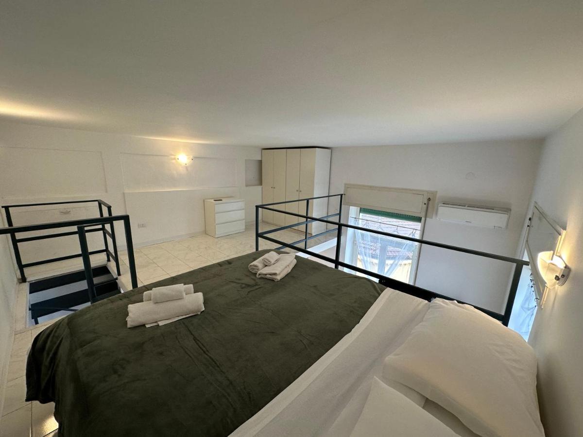 La Dimora Al Castello Central Flat Naples - My Place Экстерьер фото