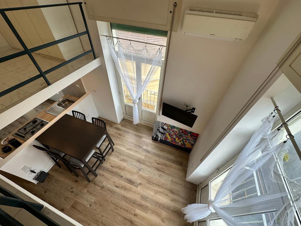 La Dimora Al Castello Central Flat Naples - My Place Экстерьер фото